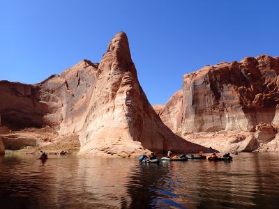 Nádhera zatopeného Fiftymile Canyonu.